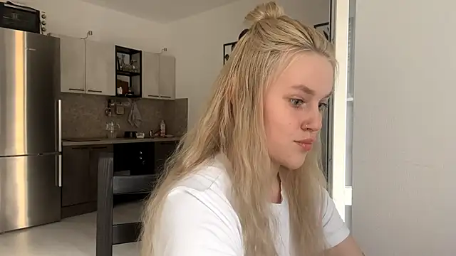 Maria blaze online show from September 17, 2025, 1:57 pm