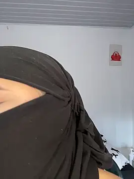 rhizanthella  online show from December 5, 2025, 2:47 pm