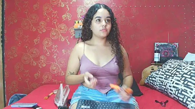 Snapshot of Isis_Bladee chatting on September 17, 2025, 3:24 pm Isis Bladee online show from September 17, 2025, 3:24 pm