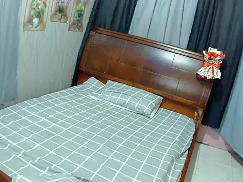 Snapshot of Chen_Lavin chatting on February 15, 2026, 8:02 am Chen Lavin online show from February 15, 2026, 8:02 am