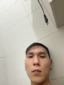 Snapshot of samuelcher chatting on October 31, 2025, 3:18 am samuelcher online show from October 31, 2025, 3:18 am