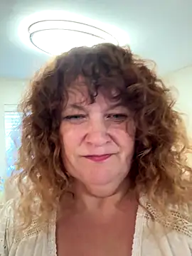 VelvetRivers online show from September 10, 2025, 12:54 am
