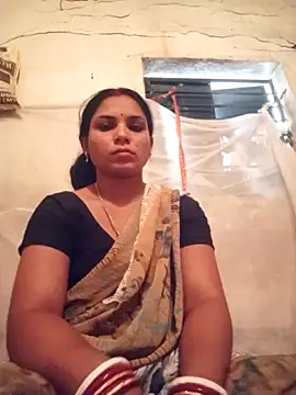 Snapshot of Notyriya7 chatting on March 16, 2026, 2:39 am Notyriya7 online show from March 16, 2026, 2:39 am