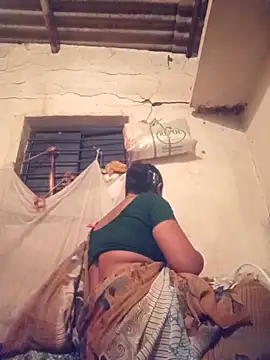 Snapshot of Notyriya7 chatting on March 31, 2026, 3:01 pm Notyriya7 online show from March 31, 2026, 3:01 pm