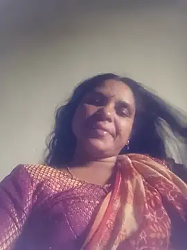 Snapshot of Notyriya7 chatting on July 12, 2026, 12:07 pm Notyriya7 online show from July 12, 2026, 12:07 pm