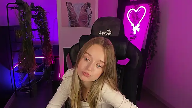 AleksaNight online show from September 14, 2025, 11:53 am