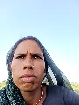 Snapshot of Sm_sanjna chatting on September 22, 2025, 10:39 am Sm sanjna online show from September 22, 2025, 10:39 am