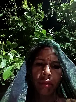 Snapshot of Sm_sanjna chatting on September 25, 2025, 10:35 pm Sm sanjna online show from September 25, 2025, 10:35 pm
