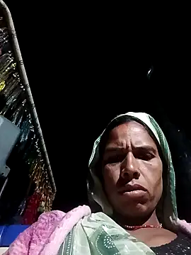 Snapshot of Sm_sanjna chatting on October 13, 2025, 2:39 pm Sm sanjna online show from October 13, 2025, 2:39 pm