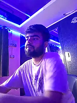 soniriyaa010101 online show from June 11, 2026, 6:50 pm