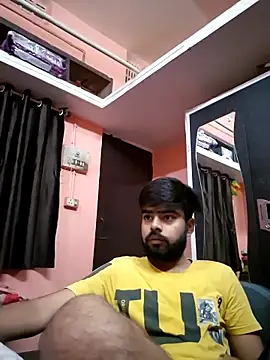 soniriyaa010101 online show from June 14, 2026, 9:00 am
