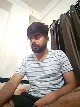 soniriyaa010101 online show from July 17, 2026, 6:46 pm