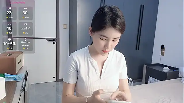 Snapshot of luckckcj chatting on November 9, 2025, 5:17 am luckckcj online show from November 9, 2025, 5:17 am