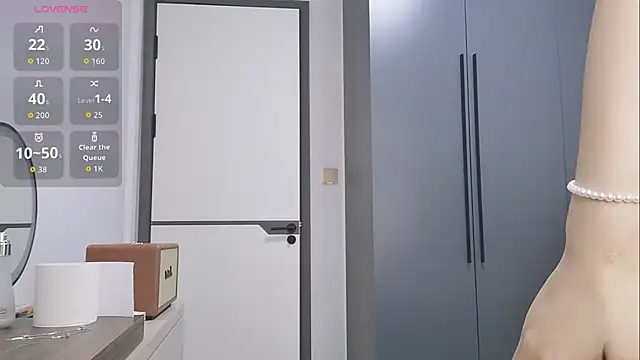 luckckcj online show from March 26, 2026, 7:47 am