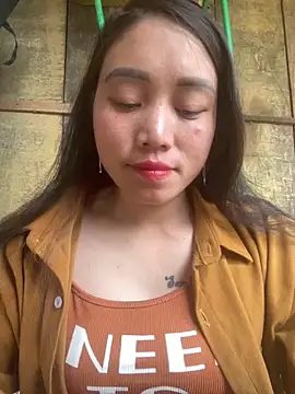 chipp-bong online show from March 12, 2026, 6:52 am