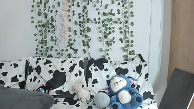 Snapshot of heexhia chatting on October 11, 2025, 1:38 am heexhia online show from October 11, 2025, 1:38 am