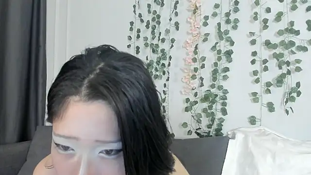 Snapshot of heexhia chatting on October 14, 2025, 2:01 am heexhia online show from October 14, 2025, 2:01 am