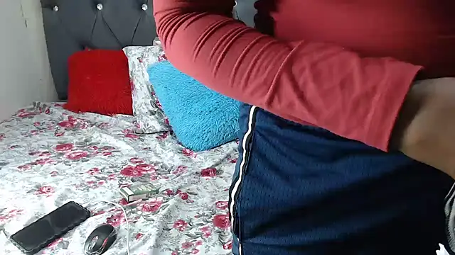 YummyJellybooty13 online show from October 23, 2025, 6:39 pm