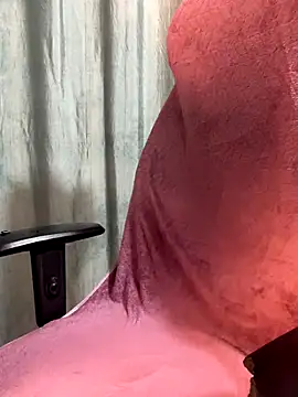 Snapshot of tanvi_001 chatting on October 15, 2025, 6:52 pm tanvi 001 online show from October 15, 2025, 6:52 pm