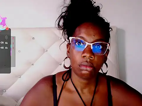 Snapshot of sensualityx chatting on September 11, 2025, 10:32 pm sensualityx online show from September 11, 2025, 10:32 pm