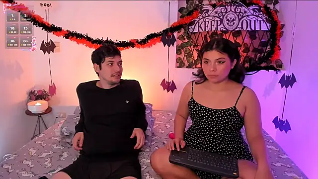 Snapshot of kylietimothee chatting on October 13, 2025, 5:13 pm kylietimothee online show from October 13, 2025, 5:13 pm