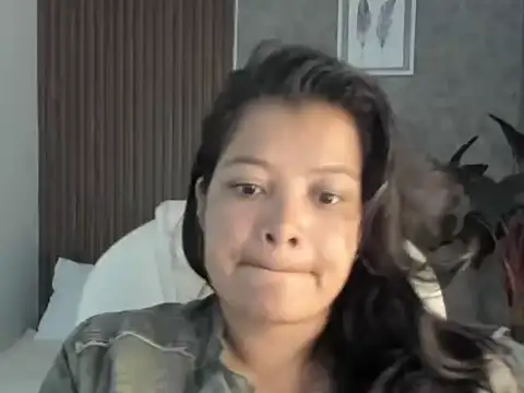 Scarletth Moon online show from October 30, 2025, 1:12 pm