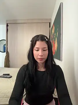 babyvavi online show from July 15, 2026, 2:22 pm