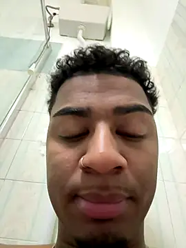 biggiecockn1gga22 online show from November 26, 2025, 9:43 am