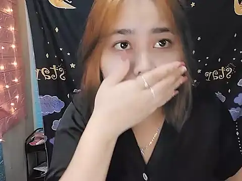 Nhan7868 online show from October 16, 2025, 1:56 pm