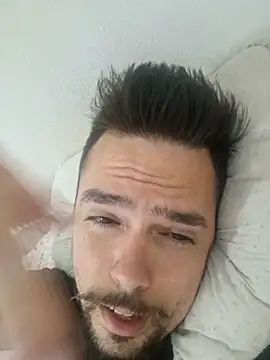 Snapshot of Arthur_Rj_21 chatting on October 30, 2025, 9:59 pm Arthur Rj 21 online show from October 30, 2025, 9:59 pm