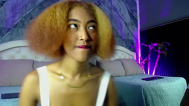 Snapshot of Alisha_Ebonyy chatting on October 13, 2025, 11:43 am Alisha Ebonyy online show from October 13, 2025, 11:43 am