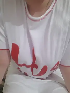 Snapshot of Lamya-dalo3a chatting on November 1, 2025, 12:12 am Lamya-dalo3a online show from November 1, 2025, 12:12 am