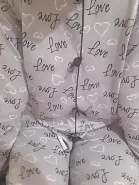 Snapshot of Lamya-dalo3a chatting on November 7, 2025, 11:27 pm Lamya-dalo3a online show from November 7, 2025, 11:27 pm