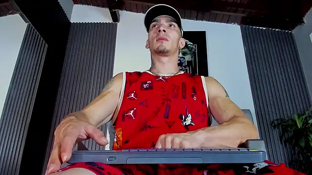 John Apolo1 online show from September 16, 2025, 12:17 pm