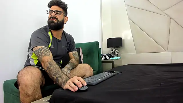 Snapshot of Harald_Smed chatting on September 23, 2025, 1:14 pm Harald Smed online show from September 23, 2025, 1:14 pm