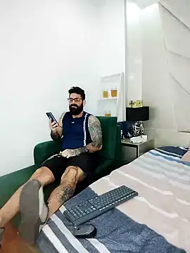 Snapshot of Harald_Smed chatting on October 4, 2025, 1:20 pm Harald Smed online show from October 4, 2025, 1:20 pm