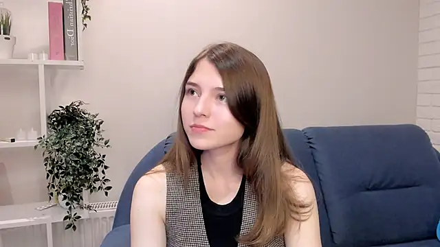 Snapshot of KeikoWideman chatting on September 19, 2025, 6:30 pm KeikoWideman online show from September 19, 2025, 6:30 pm