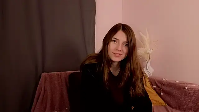 Snapshot of KeikoWideman chatting on November 2, 2025, 7:38 pm KeikoWideman online show from November 2, 2025, 7:38 pm