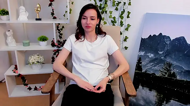 AngeIicaFugueroa online show from September 10, 2025, 12:27 pm