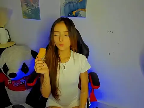 katy   deliz online show from November 27, 2025, 2:24 am