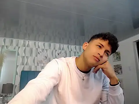 Axel savage online show from October 7, 2025, 12:02 pm