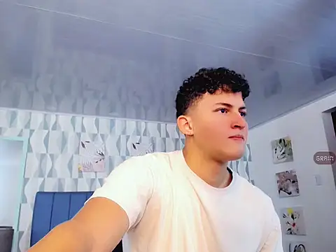 Axel savage online show from October 9, 2025, 12:03 pm