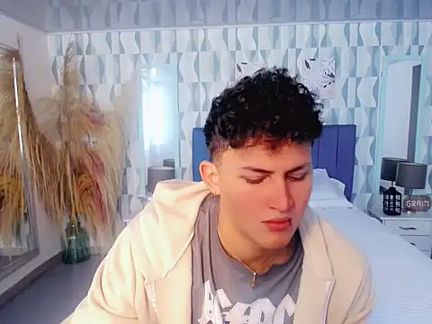 Axel savage online show from October 11, 2025, 12:04 pm