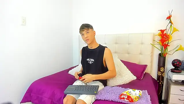 Party sex strovers online show from September 15, 2025, 8:20 pm