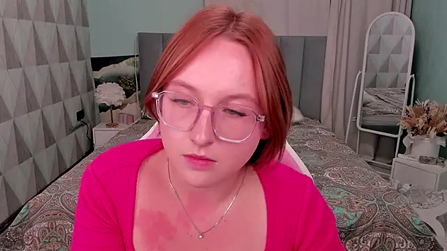Olivia Latvia online show from September 10, 2025, 3:45 pm