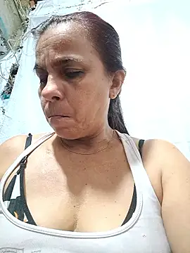 Lucerito-Hot online show from February 3, 2026, 12:10 pm