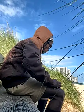 Snapshot of toy-boyluv chatting on October 14, 2025, 3:46 pm toy-boyluv online show from October 14, 2025, 3:46 pm