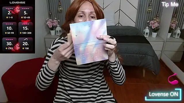 Bom BomXX online show from September 19, 2025, 9:15 pm