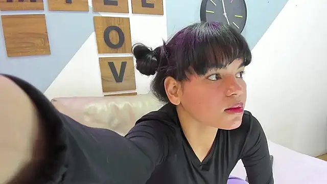 Angelina rossy online show from September 21, 2025, 4:25 am