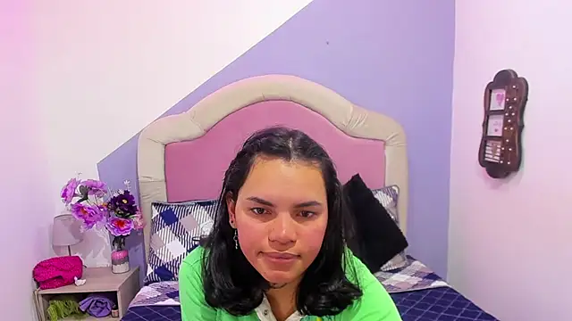 Angelina rossy online show from October 9, 2025, 4:10 am